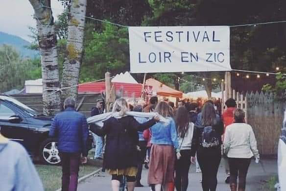 Entrée du village du festival Loir'en Zic
